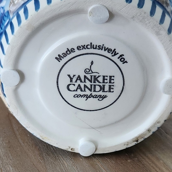 🕯️ Yankee Candle Lighthouse Wax Warmer – Nautical Ceramic, 3D Design - Picture 9 of 15